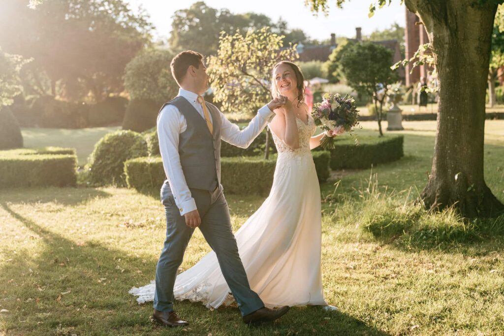 Chenies Manor House bride & groom